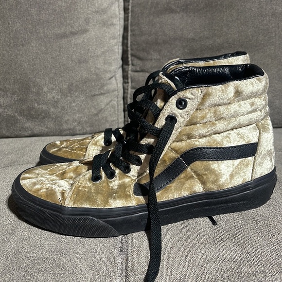 🥰🥰High Top Old School Velvet Vans🥰🥰 - Picture 6 of 9